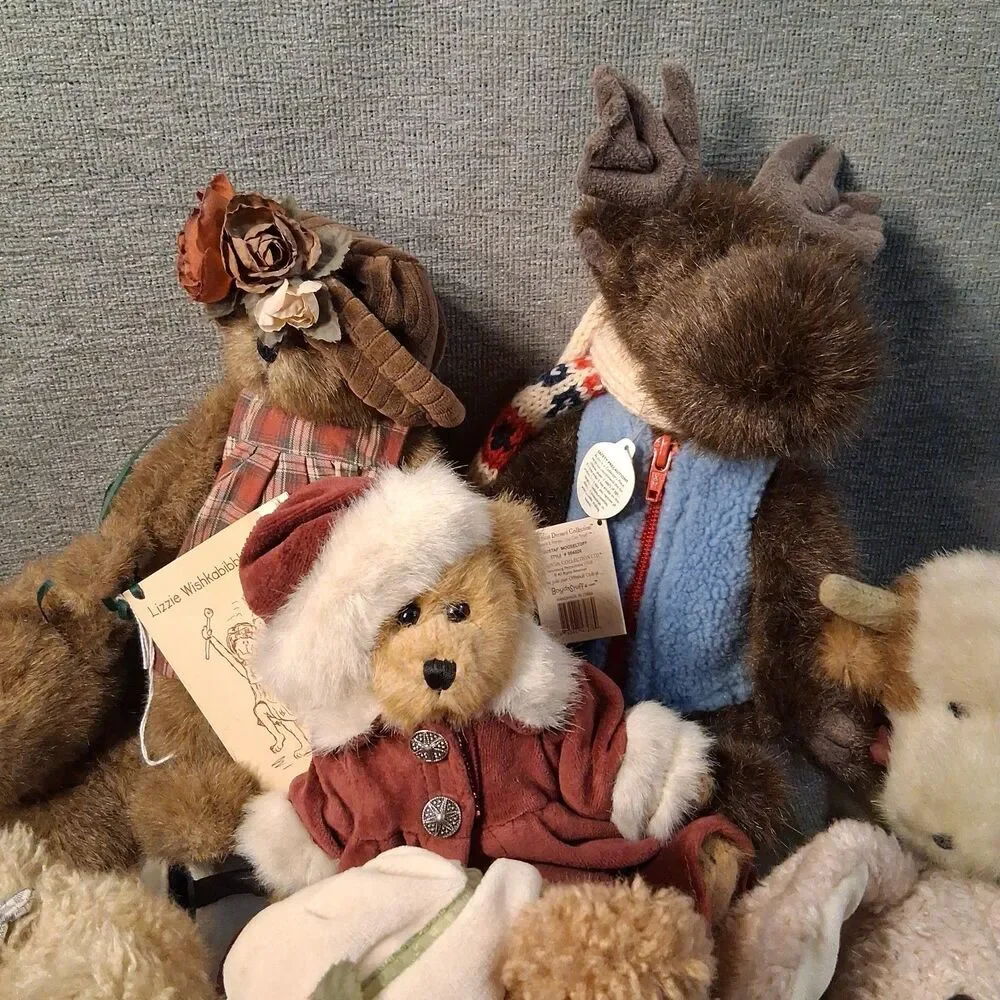 Boyds Bears & Friends Plush Lot of 10 Stuffed Animals Bears Moose Cow Bee VTG
